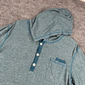 Betabrand Henley Shirt Mens Medium Blue Long Sleeve Pocket Hooded Casual Comfort